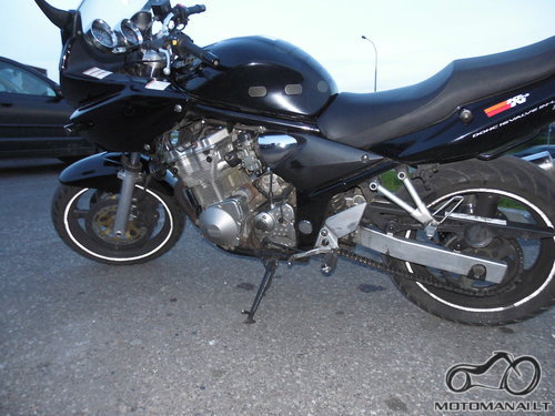 SUZUKI'00 GSF600S