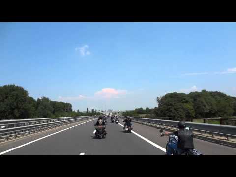 St.Polten- Vienna Austrie Harley days 2014 Capital ride