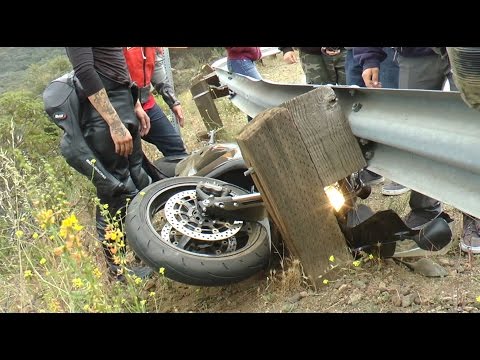 Crash - Honda Slides Into Guardrail