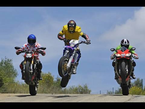 Road test: supermoto vs RSV4 vs Ducati